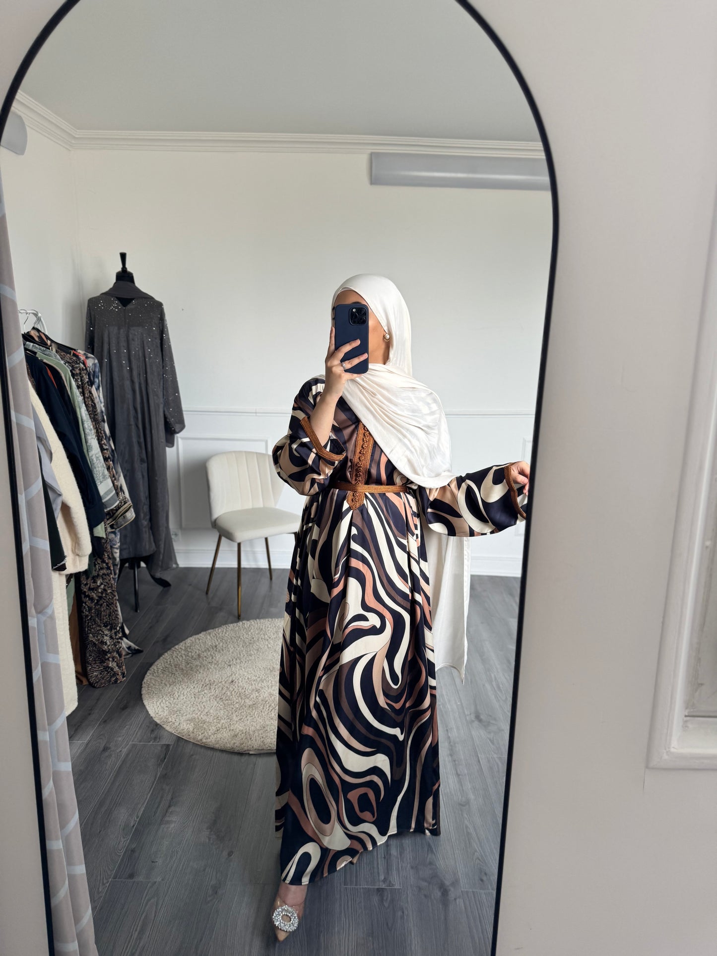 Robe Anyana