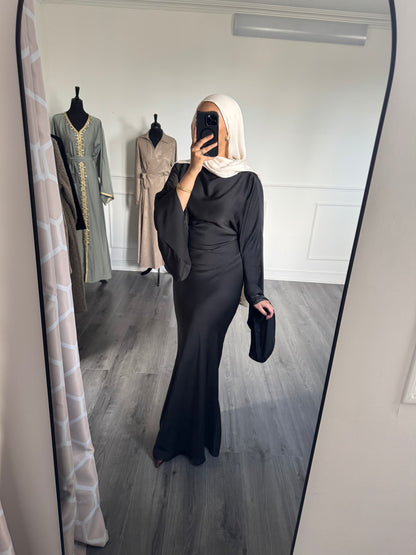 Robe satinée longue