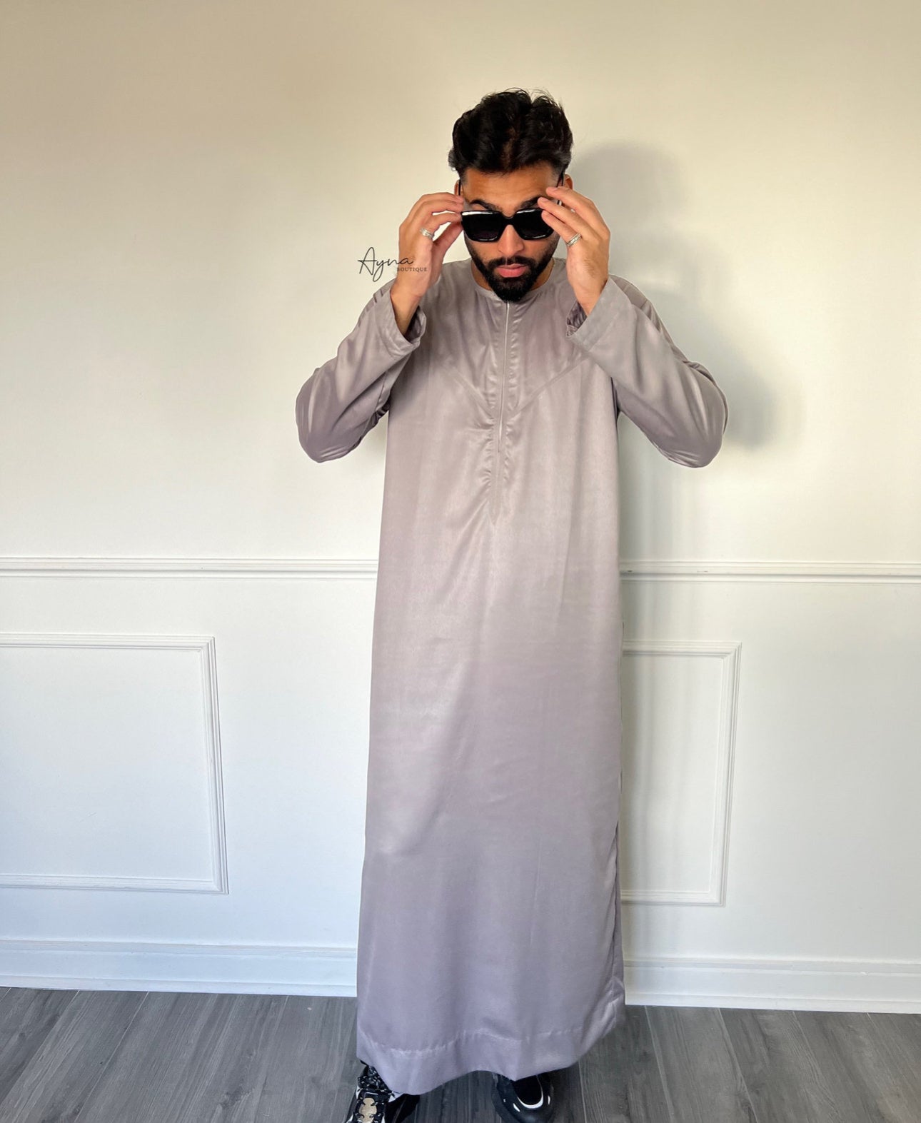QAMIS SULEYMAN - GRIS