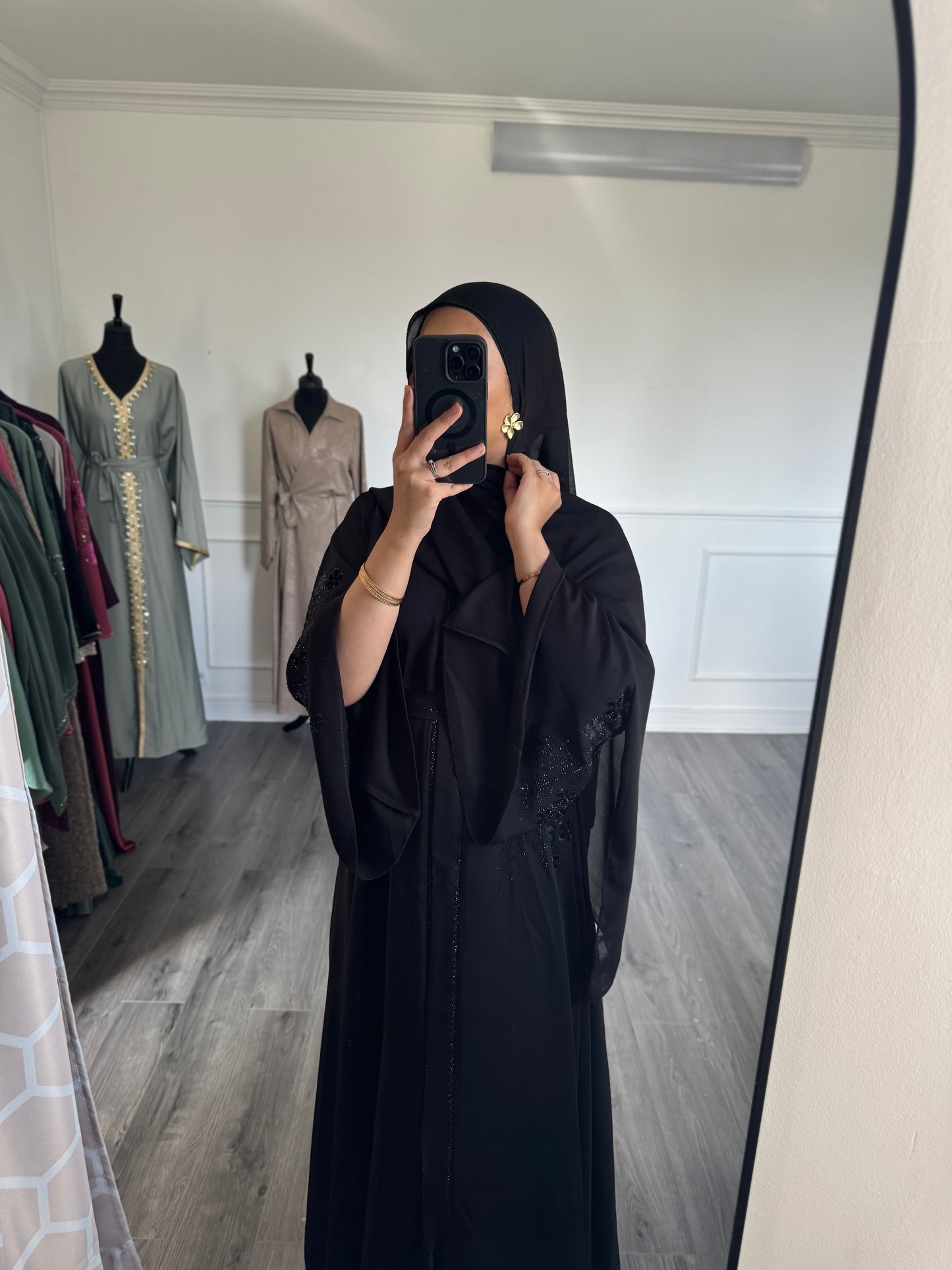 Abaya Hania