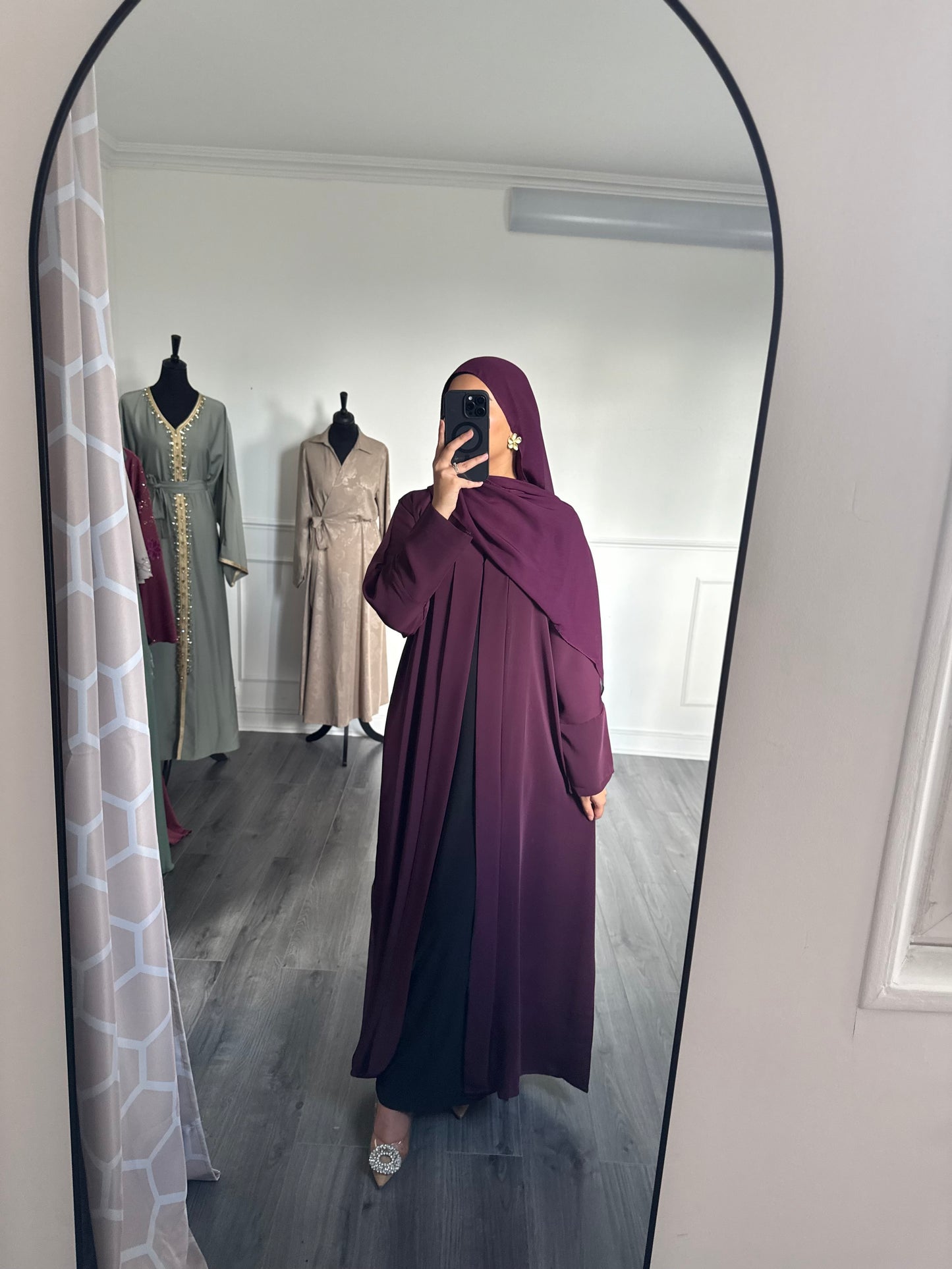 Abaya Ayna