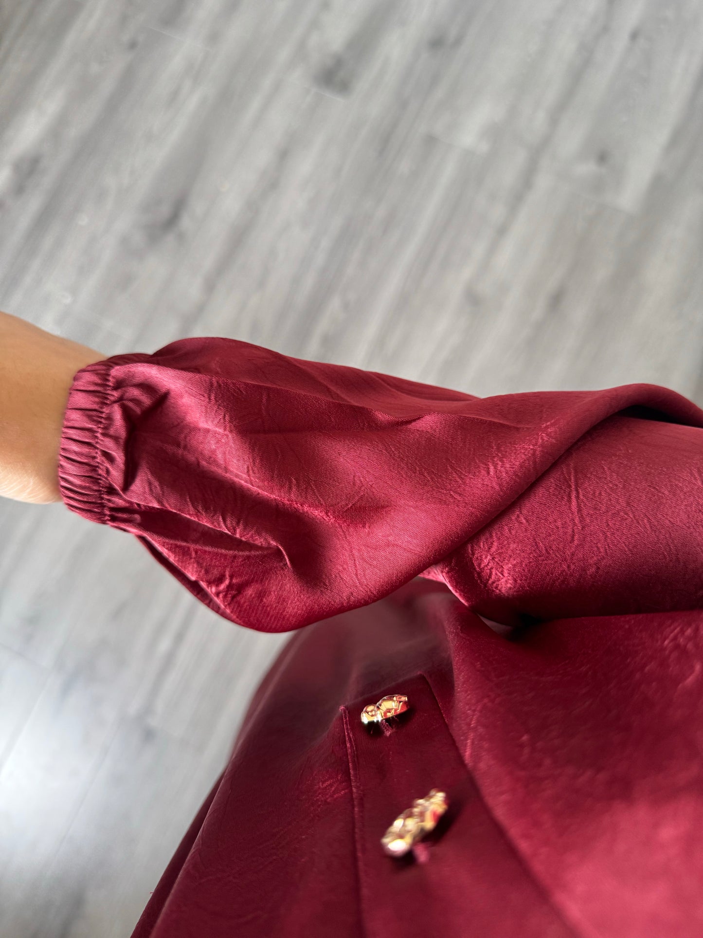 Robe satinée bordeaux
