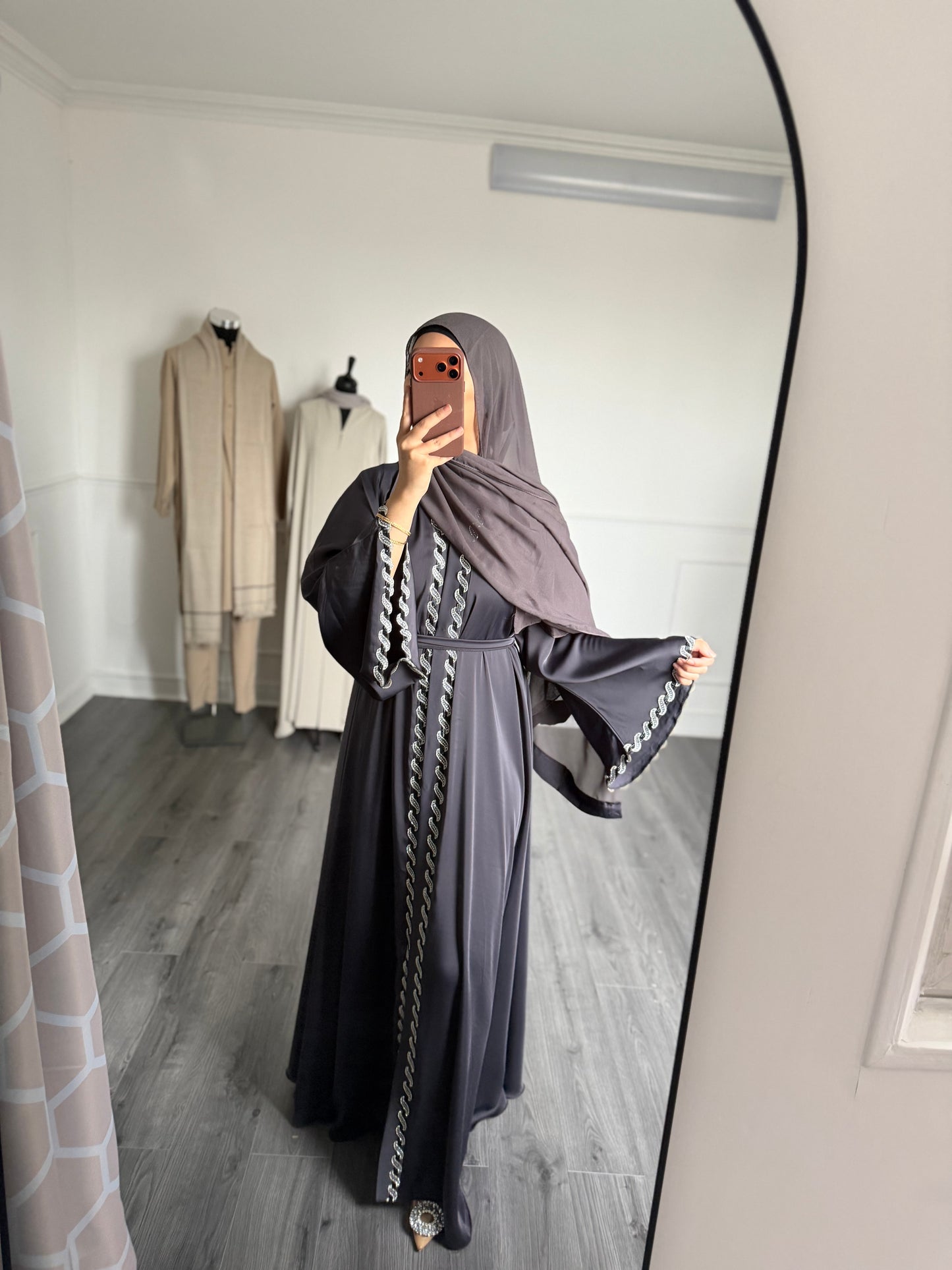 Abaya Jade -