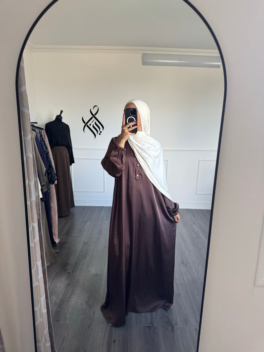 Robe satinée marron