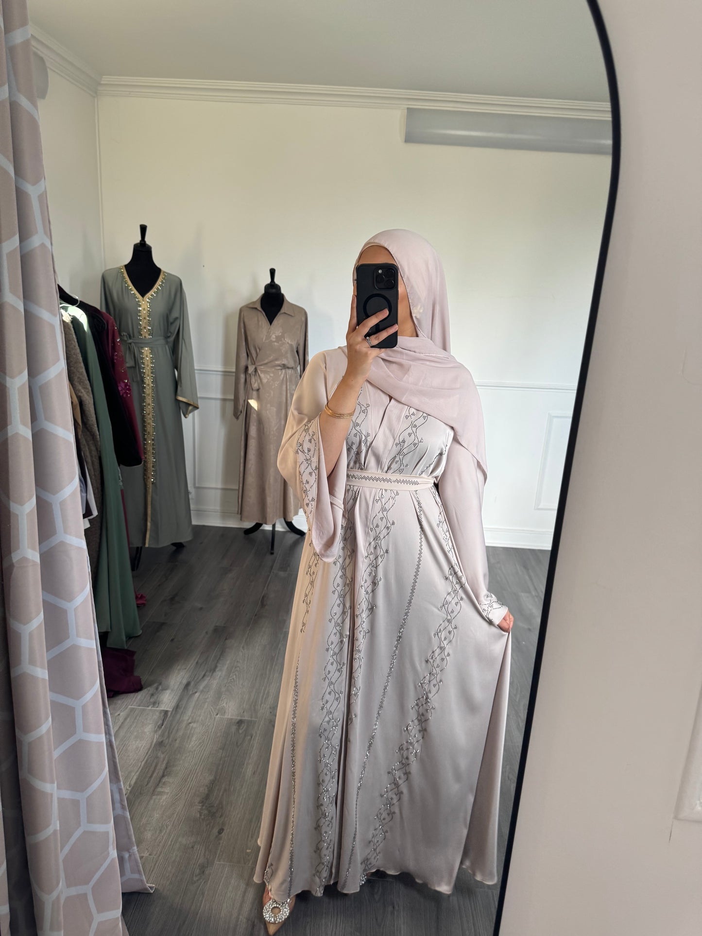 Abaya Lyla