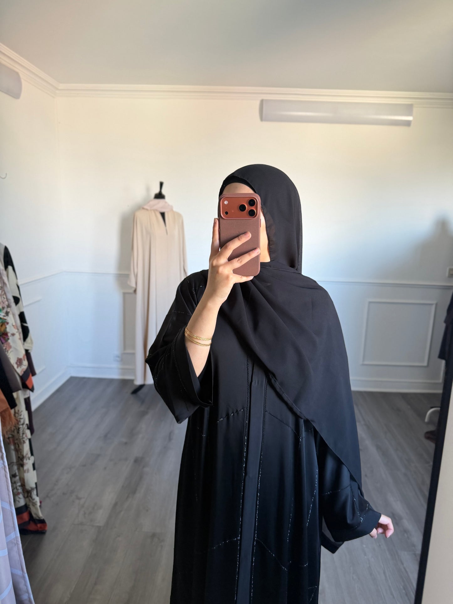 Abaya Esra
