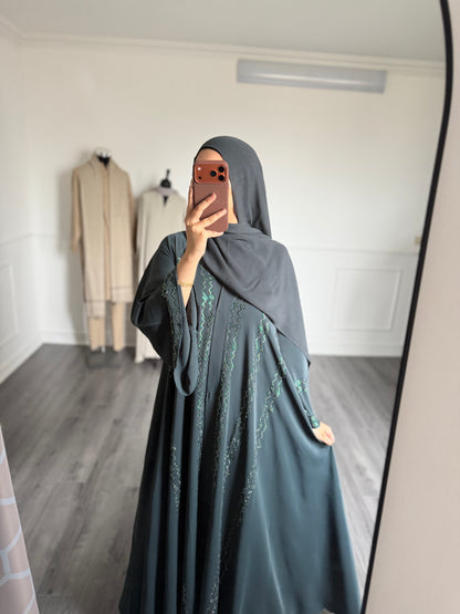Abaya Mina