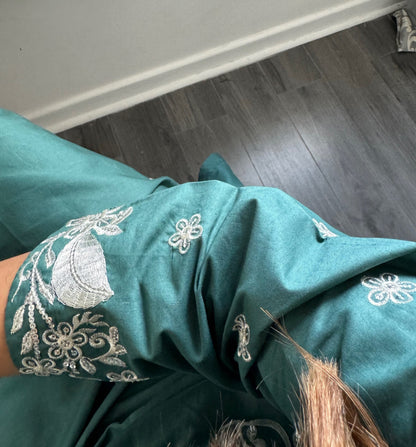 SUIT 2P : Muqadas