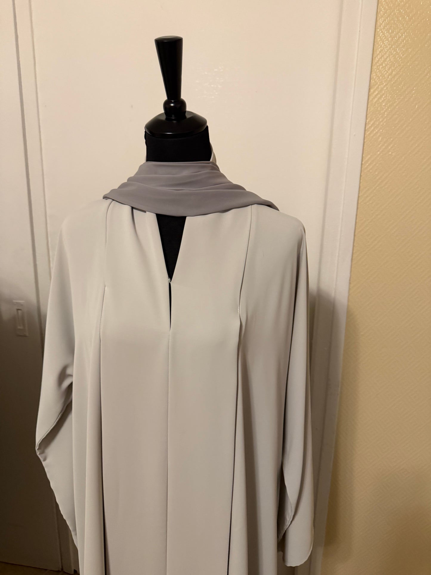 ABAYA SORAYA — Gris clair