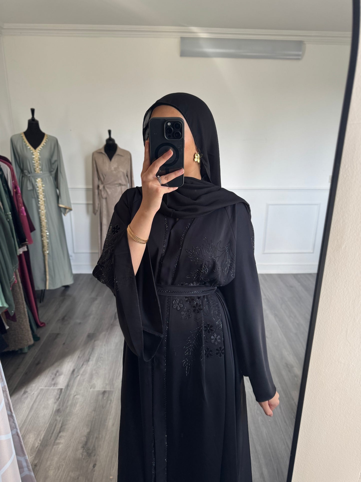 Abaya Hania