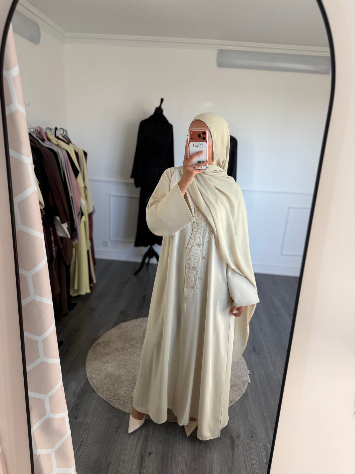 Abaya Mehreen