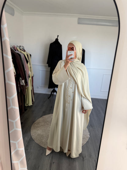 Abaya Mehreen