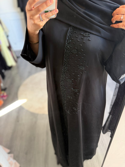 Abaya Mehreen