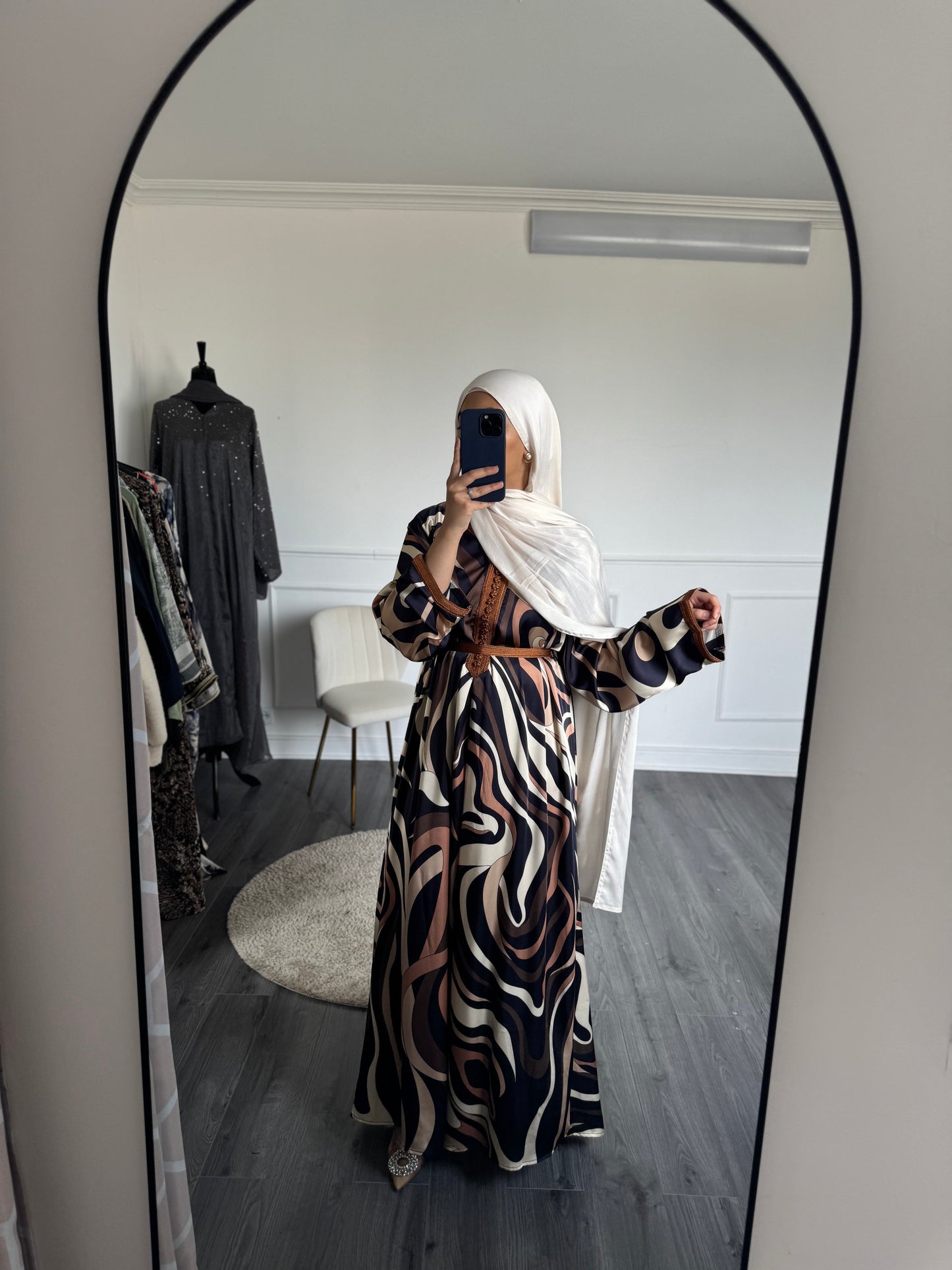 Robe Anyana