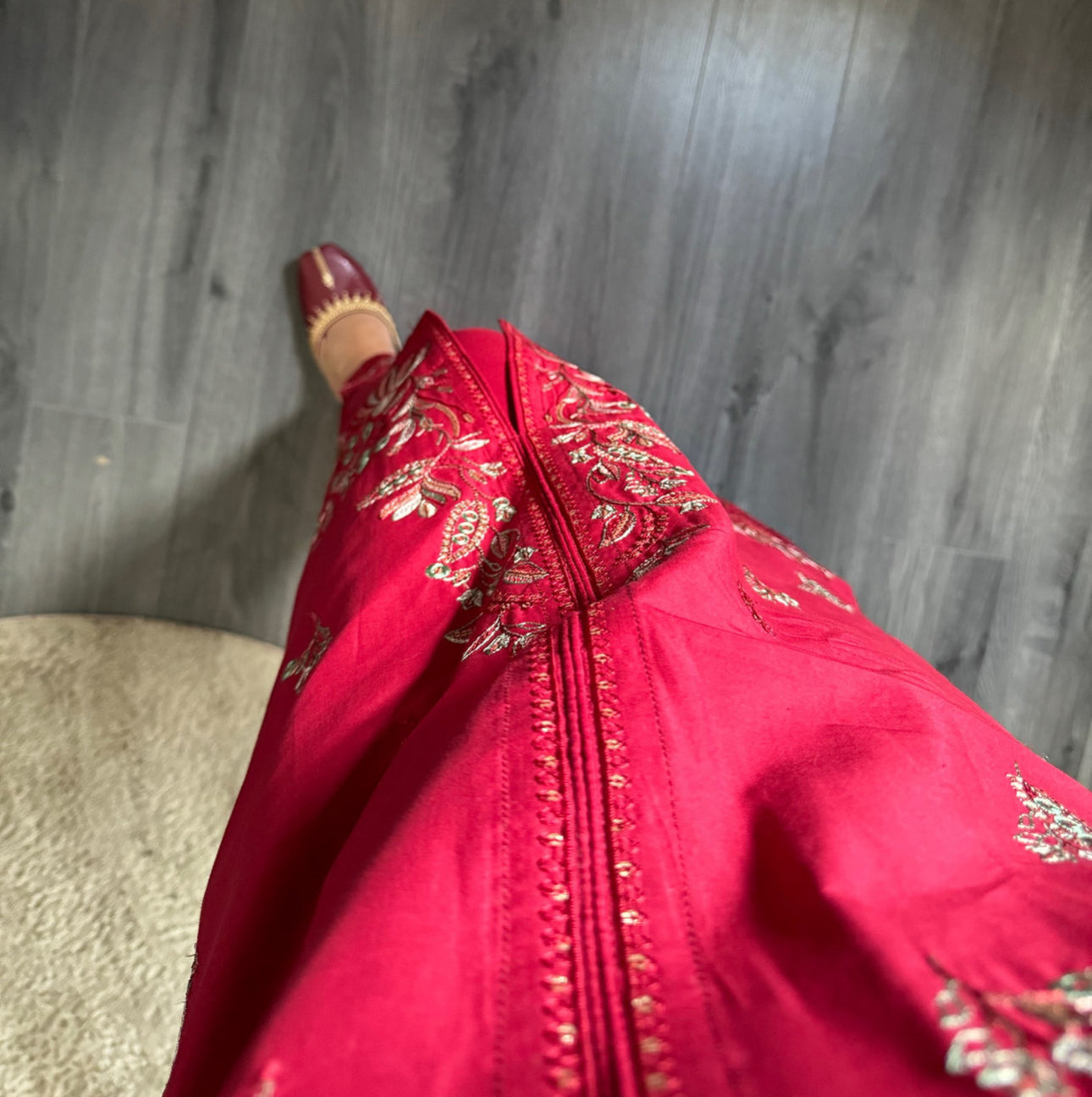 SUIT LAIBA