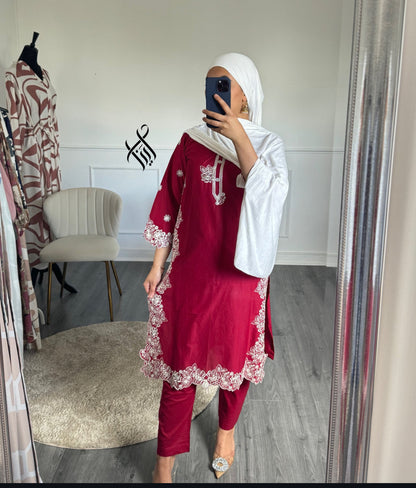 SUIT MINAL