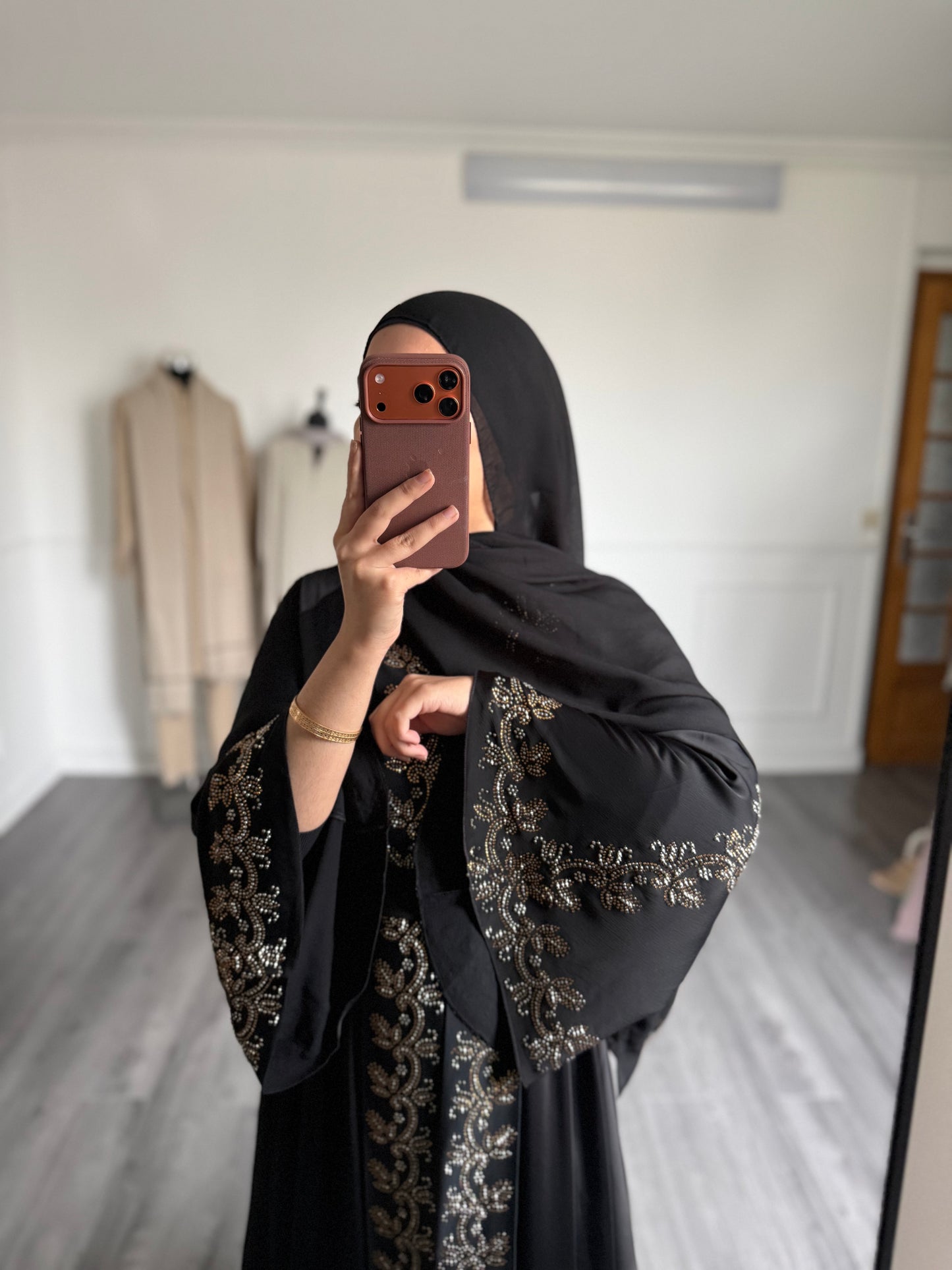 Abaya Haseen