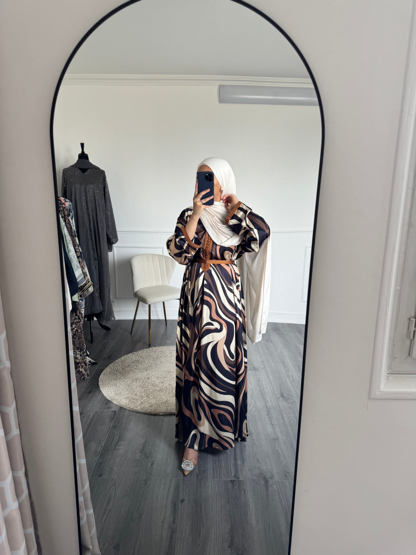 Robe Anyana
