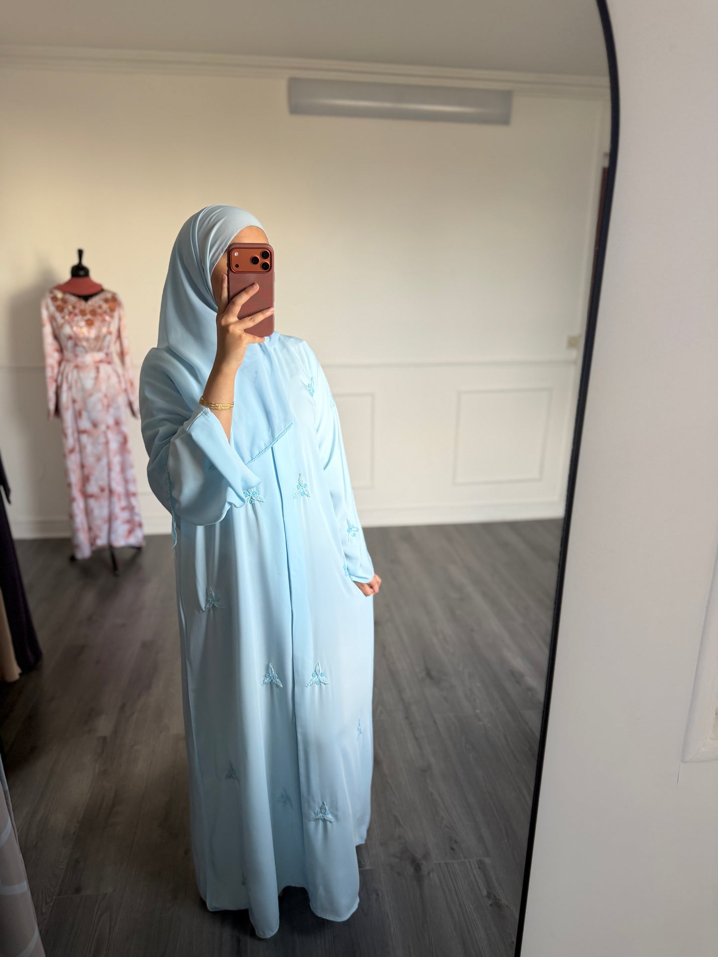 ABAYA AYNA —