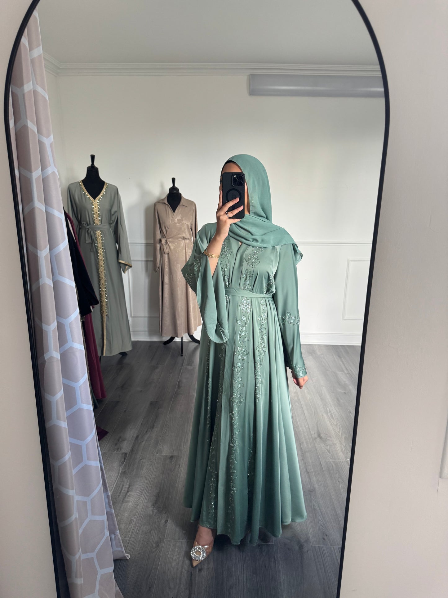 Abaya Serine