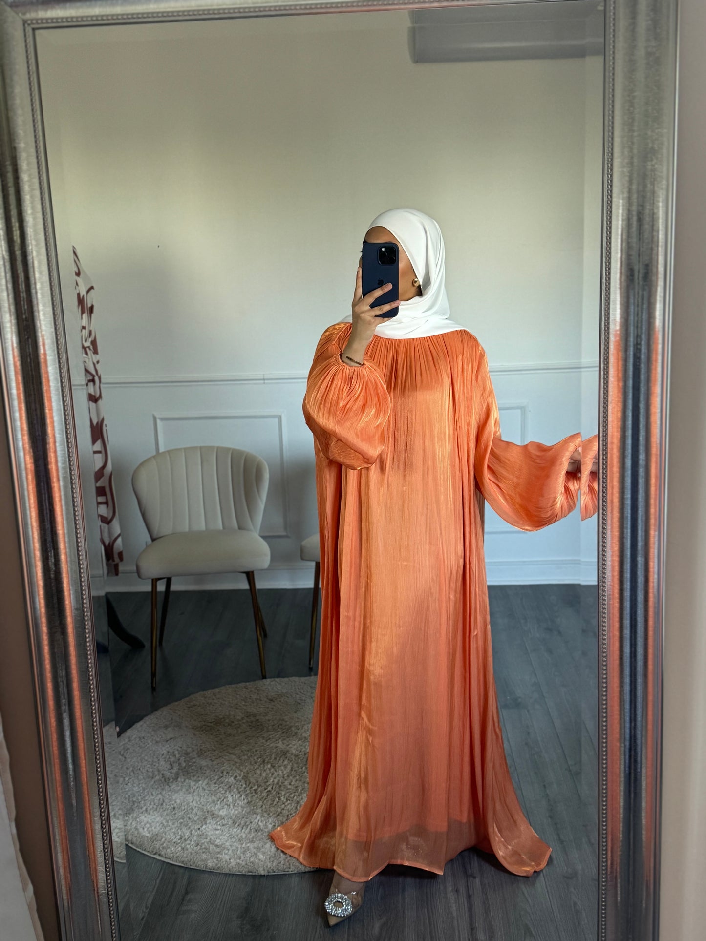 Robe Sarah