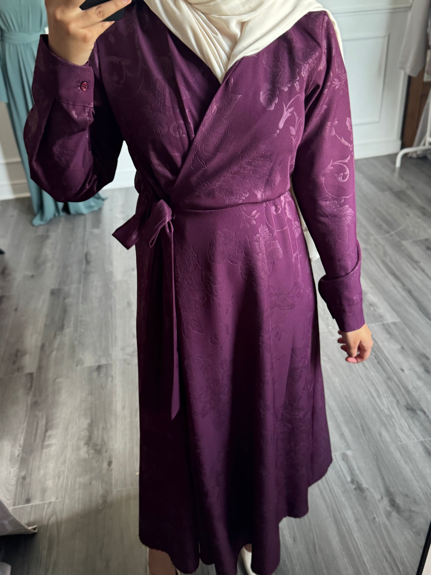 Robe Nadia