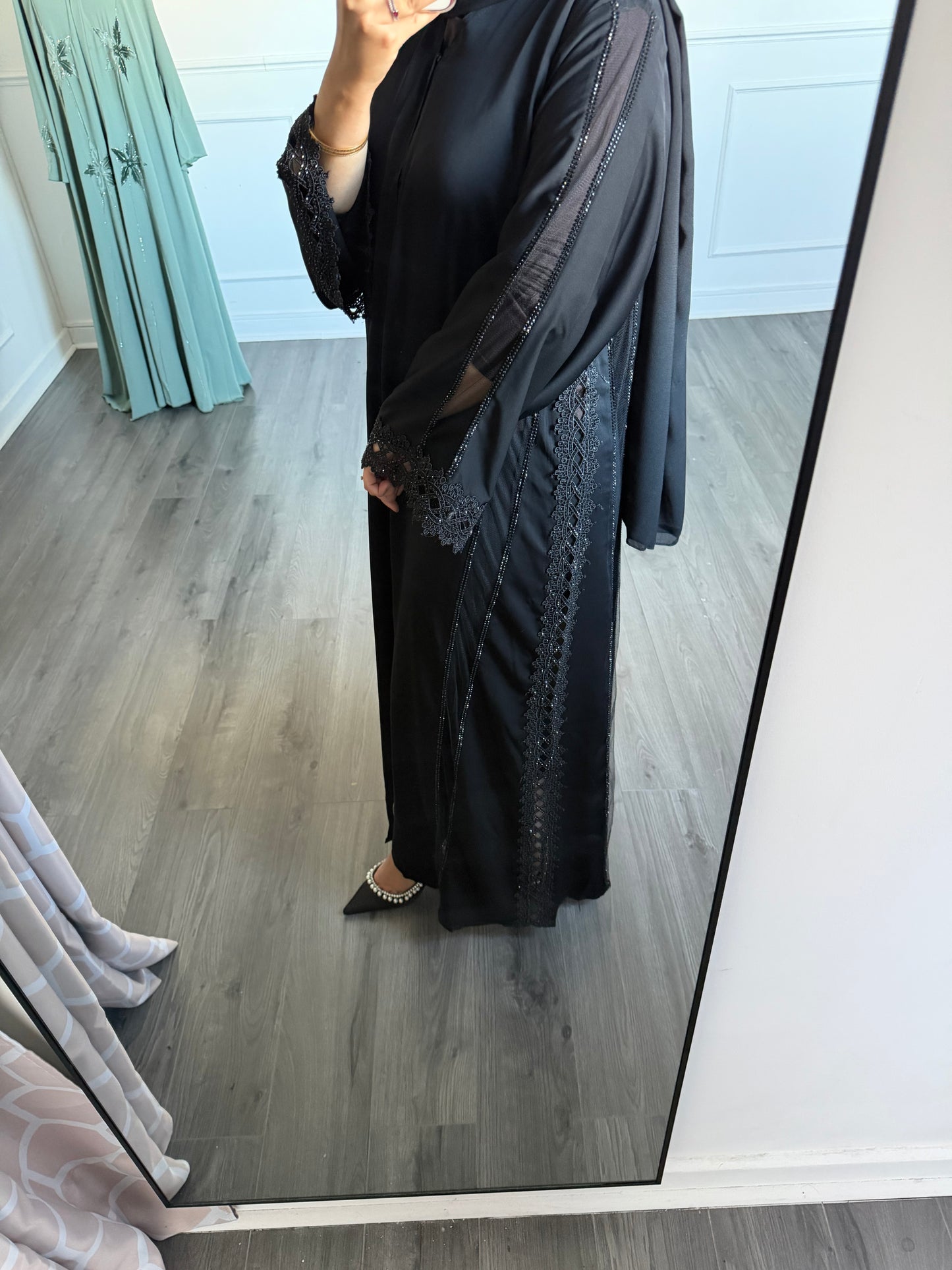 Abaya Sana