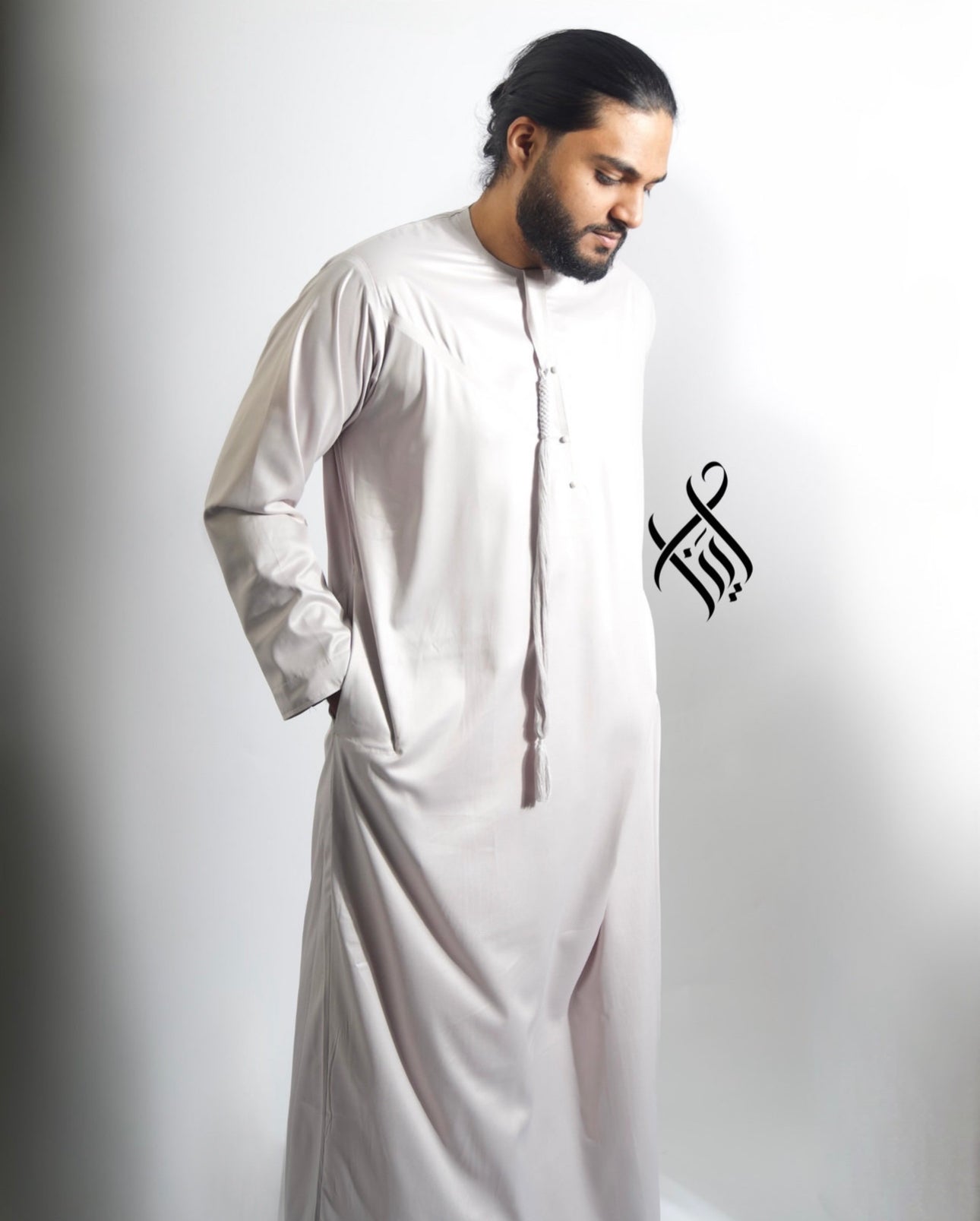 QAMIS SATINÉE ELYAS