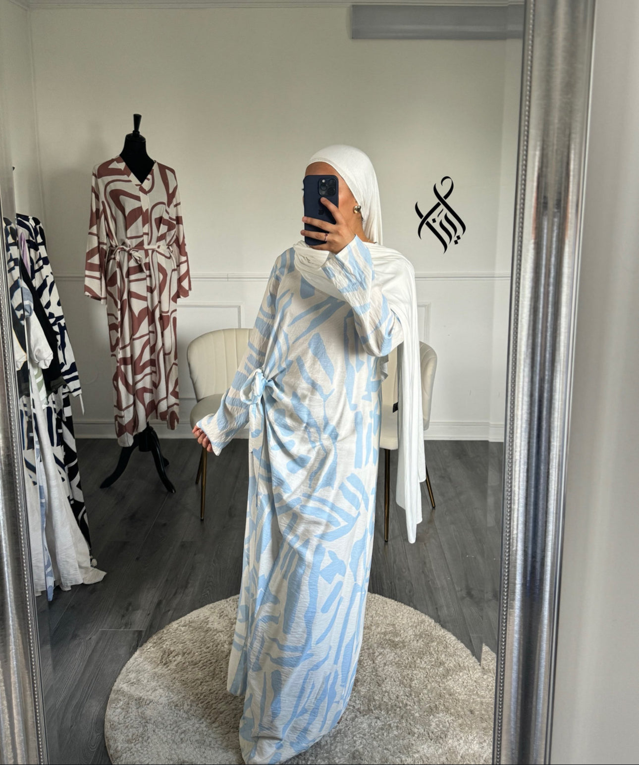 Robe Maya