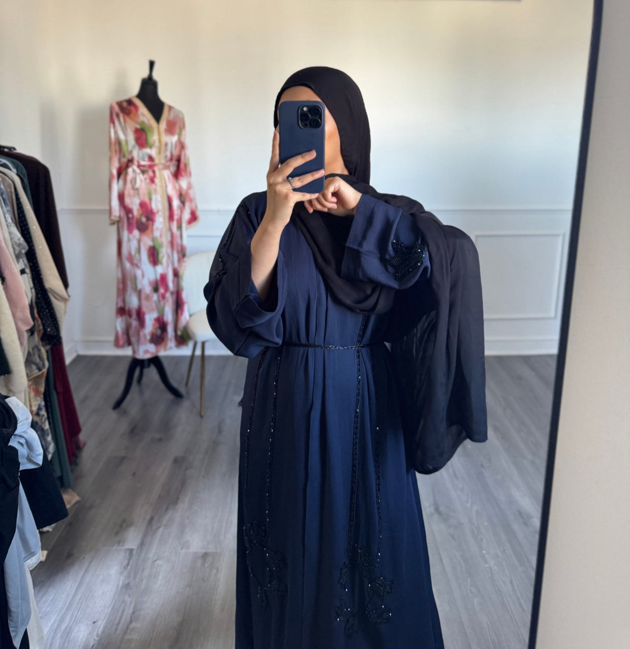 Abaya Minsha